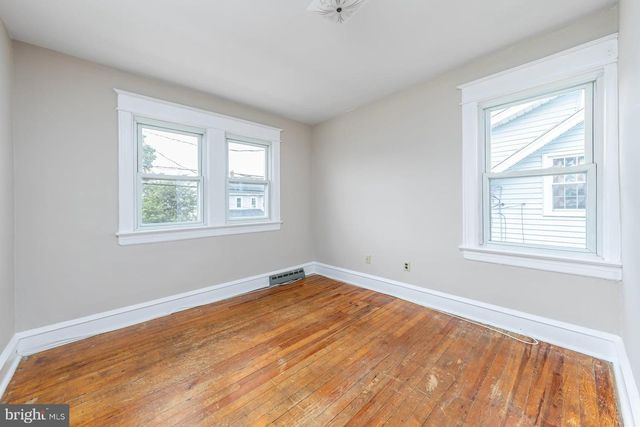 315 BILLINGSPORT RD, Paulsboro, NJ 08066