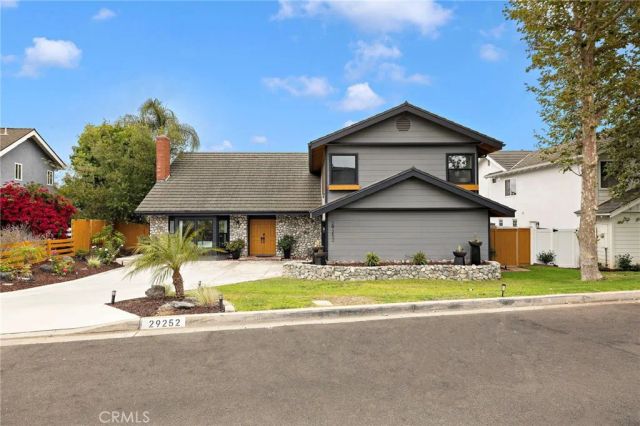 29252 Country Hills, San Juan Capistrano, CA 92675