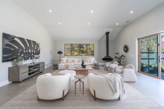 2050 Depot Lane, Cutchogue, NY 11935