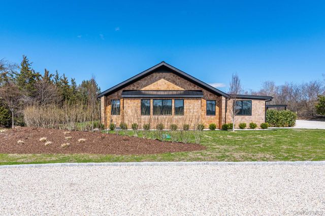 2050 Depot Lane, Cutchogue, NY 11935