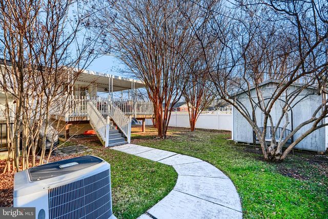 2431 LAKEWOOD RD, Baltimore, MD 21234