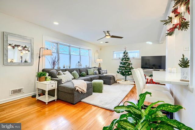 2431 LAKEWOOD RD, Baltimore, MD 21234