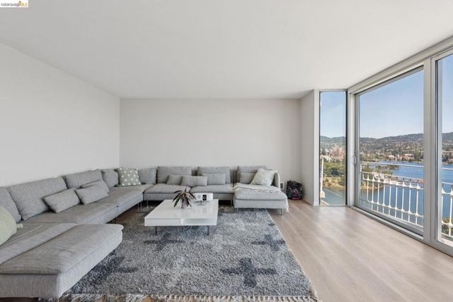 1555 Lakeside Dr 190, Oakland, CA 94612