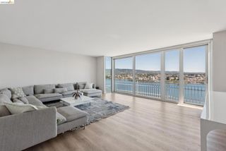 1555 Lakeside Dr 190, Oakland, CA 94612