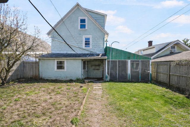 33 Hopper Street, Pleasantville, NY 10570