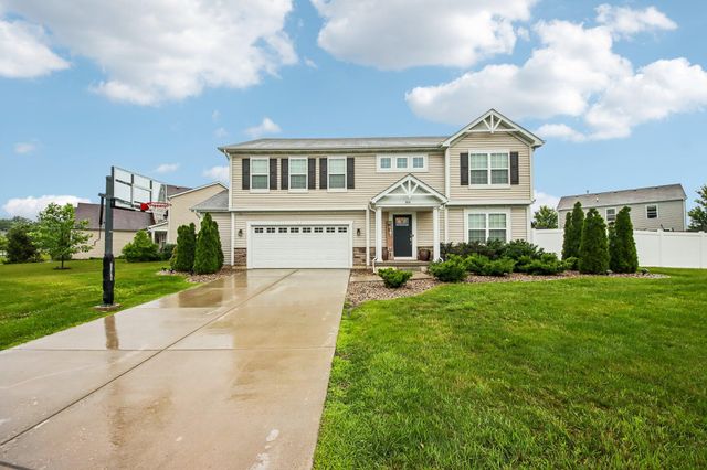 366 E 130th Lane, Crown Point, IN 46307