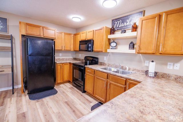 2407 S Woolery Mill Drive, Bloomington, IN 47403