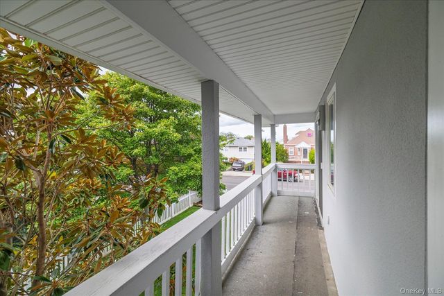 540 W Penn Street, Long Beach, NY 11561