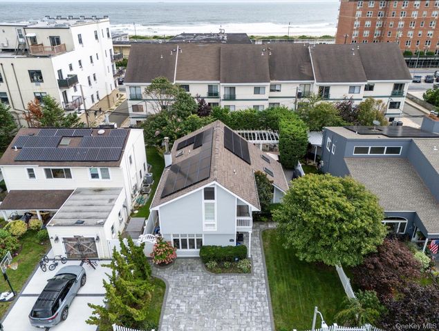 540 W Penn Street, Long Beach, NY 11561