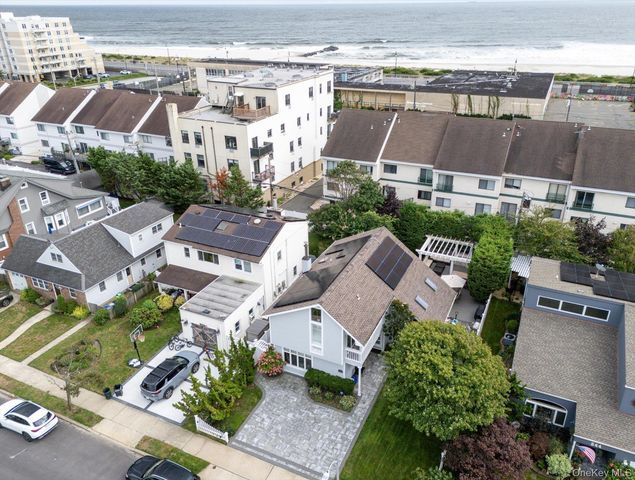 540 W Penn Street, Long Beach, NY 11561