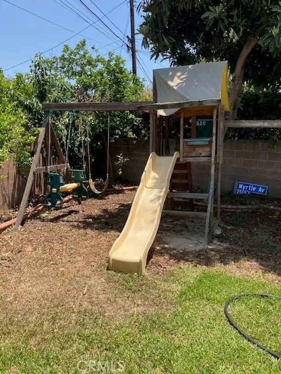 Image 14 of property listing at 2500 Ansley Avenue, Monrovia, CA 91016