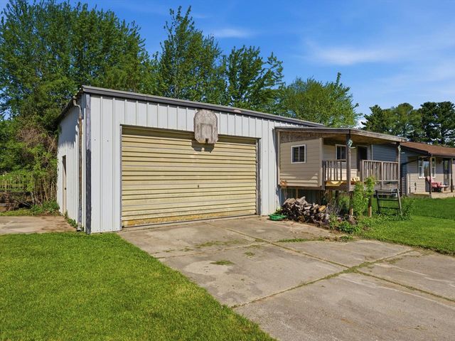 547 E Church STREET, Mishicot, WI 54228