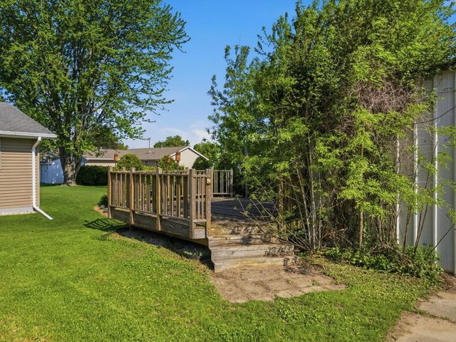 547 E Church STREET, Mishicot, WI 54228