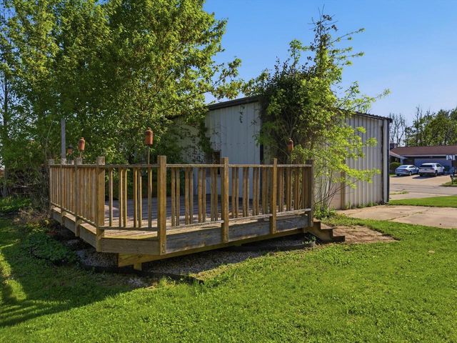 547 E Church STREET, Mishicot, WI 54228