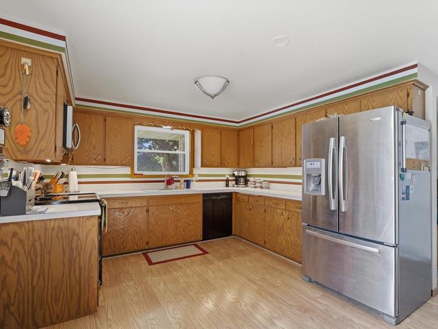 547 E Church STREET, Mishicot, WI 54228