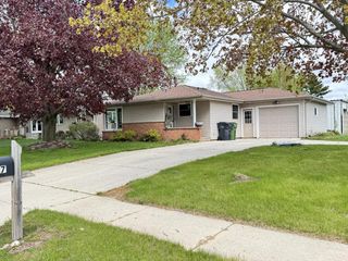547 E Church STREET, Mishicot, WI 54228