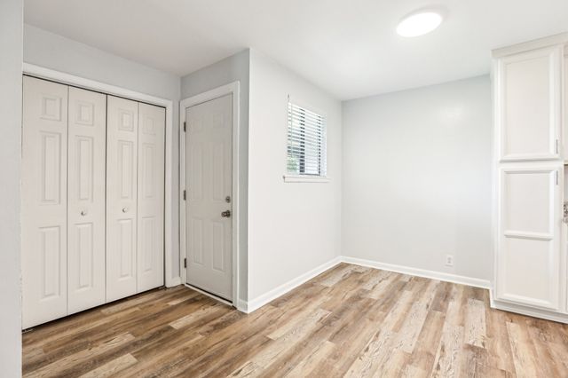 6680 Charlotte Pike Apt H7, Nashville, TN 37209