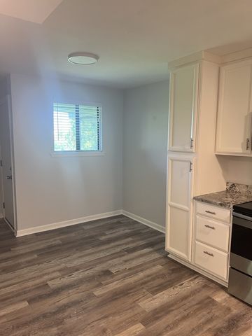 6680 Charlotte Pike Apt H7, Nashville, TN 37209