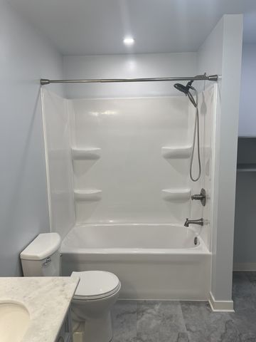 6680 Charlotte Pike Apt H7, Nashville, TN 37209