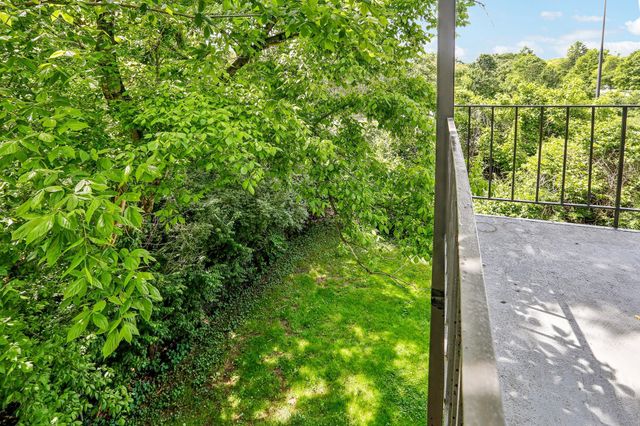 6680 Charlotte Pike Apt H7, Nashville, TN 37209