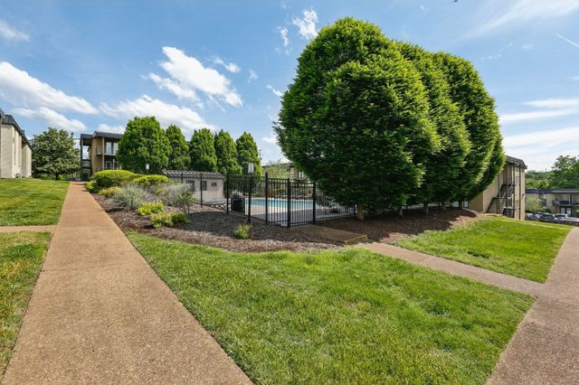 6680 Charlotte Pike Apt H7, Nashville, TN 37209