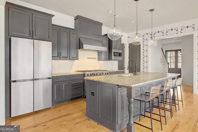 10559 Serenbe Lane, Chattahoochee Hills, GA 30268