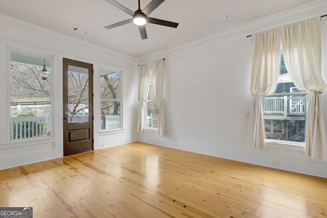 10559 Serenbe Lane, Chattahoochee Hills, GA 30268