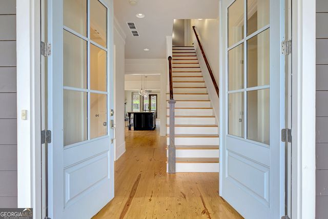 10559 Serenbe Lane, Chattahoochee Hills, GA 30268