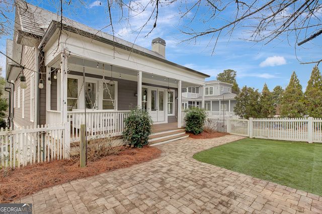 10559 Serenbe Lane, Chattahoochee Hills, GA 30268