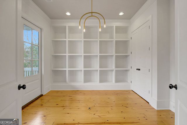 10559 Serenbe Lane, Chattahoochee Hills, GA 30268