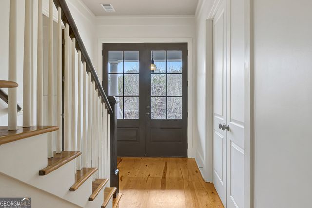 10559 Serenbe Lane, Chattahoochee Hills, GA 30268