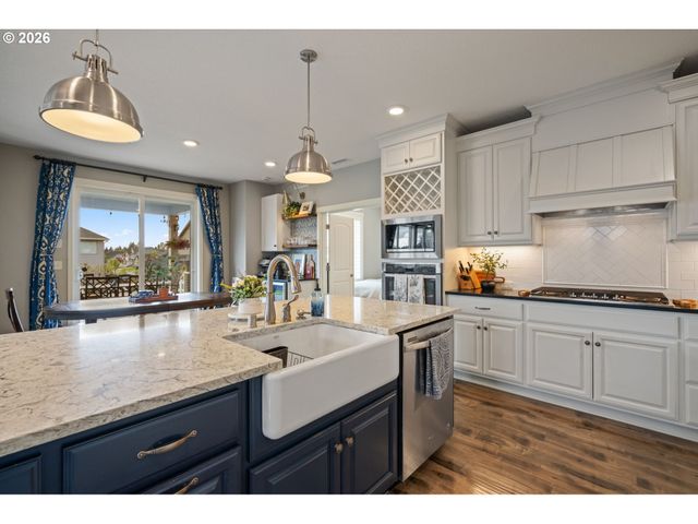 5905 Ne 128TH Cir, Vancouver, WA 98686