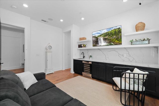 8835 Eureka Grove Cir, Granite Bay, CA 95746