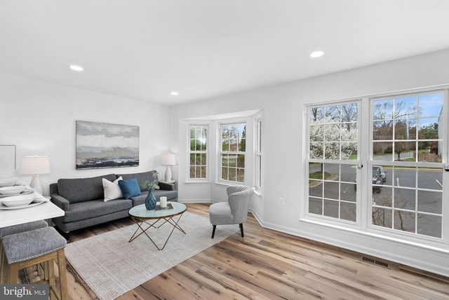 412 NIKKI TER SE, Leesburg, VA 20175