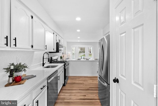 412 NIKKI TER SE, Leesburg, VA 20175