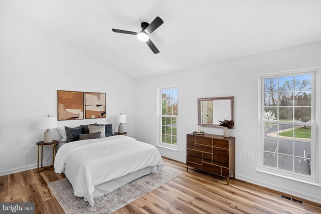 412 NIKKI TER SE, Leesburg, VA 20175