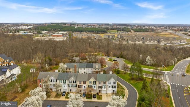 412 NIKKI TER SE, Leesburg, VA 20175