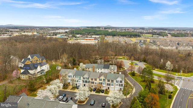 412 NIKKI TER SE, Leesburg, VA 20175