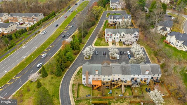 412 NIKKI TER SE, Leesburg, VA 20175