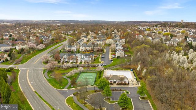 412 NIKKI TER SE, Leesburg, VA 20175