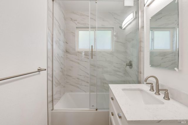 103 Sandalwood Ct, Vallejo, CA 94591