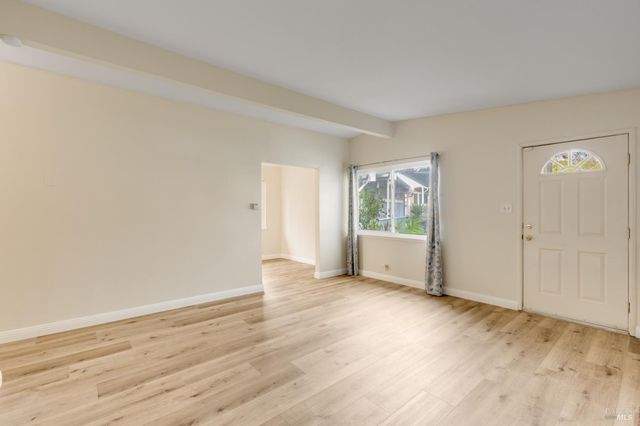 103 Sandalwood Ct, Vallejo, CA 94591