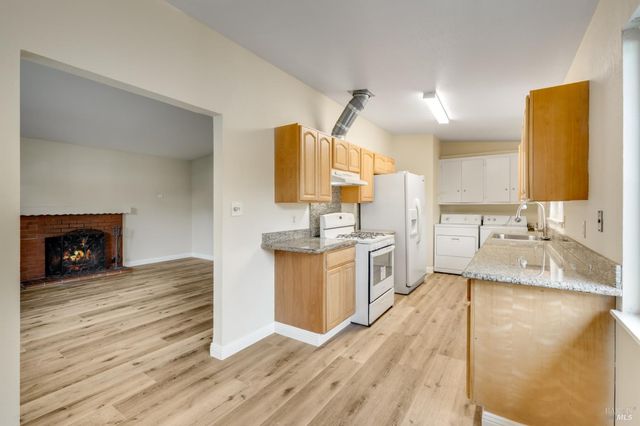 103 Sandalwood Ct, Vallejo, CA 94591