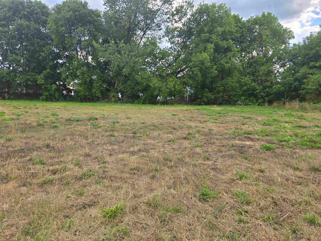 74 Traverse Place, Rutland City, VT 05701