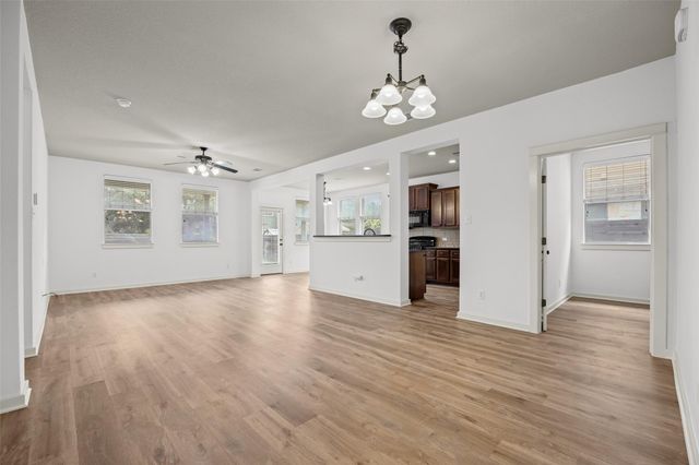331 Rosemary HOLW, Buda, TX 78610