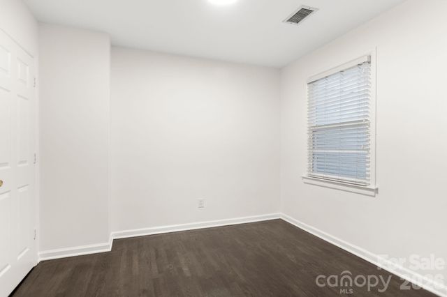212 Wakefield Drive A, Charlotte, NC 28209