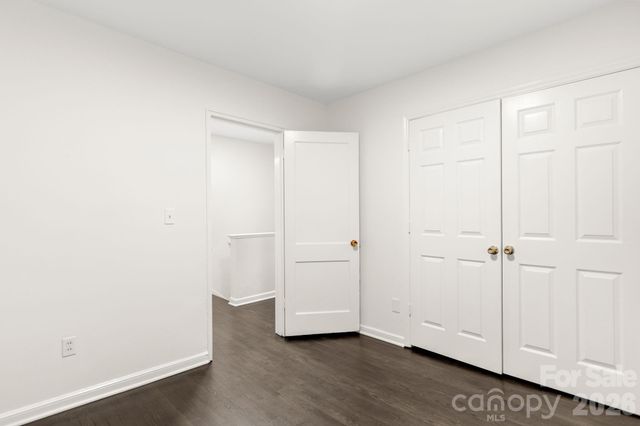 212 Wakefield Drive A, Charlotte, NC 28209