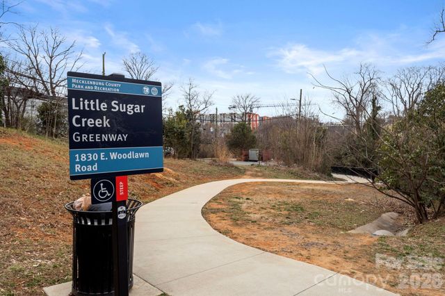 212 Wakefield Drive A, Charlotte, NC 28209