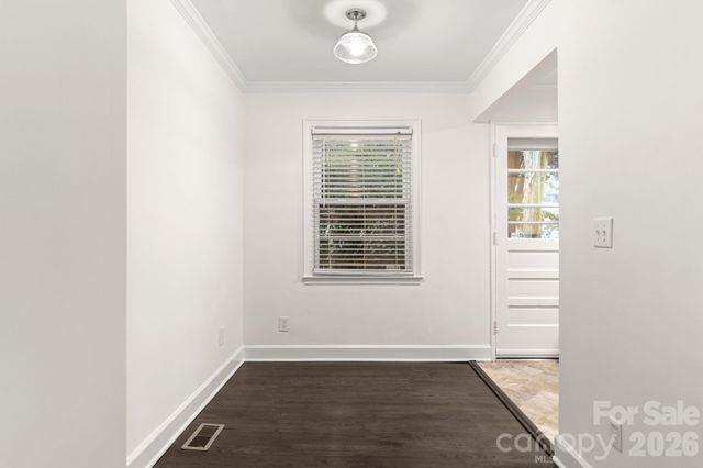 212 Wakefield Drive A, Charlotte, NC 28209