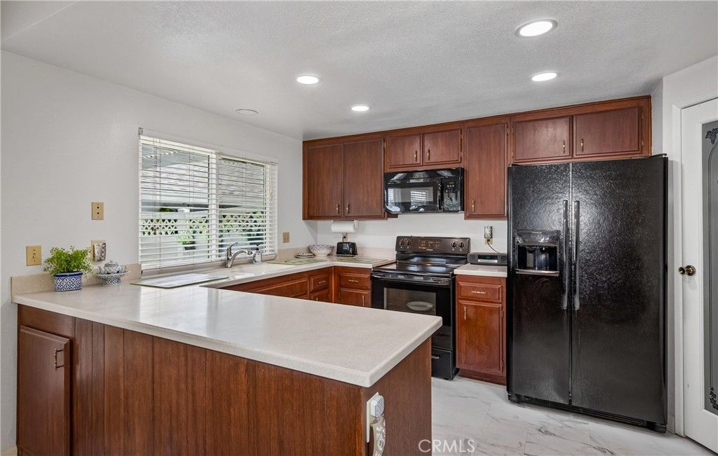 Image 10 of property listing at 25791 Sunrise Way, Loma Linda, CA 92354